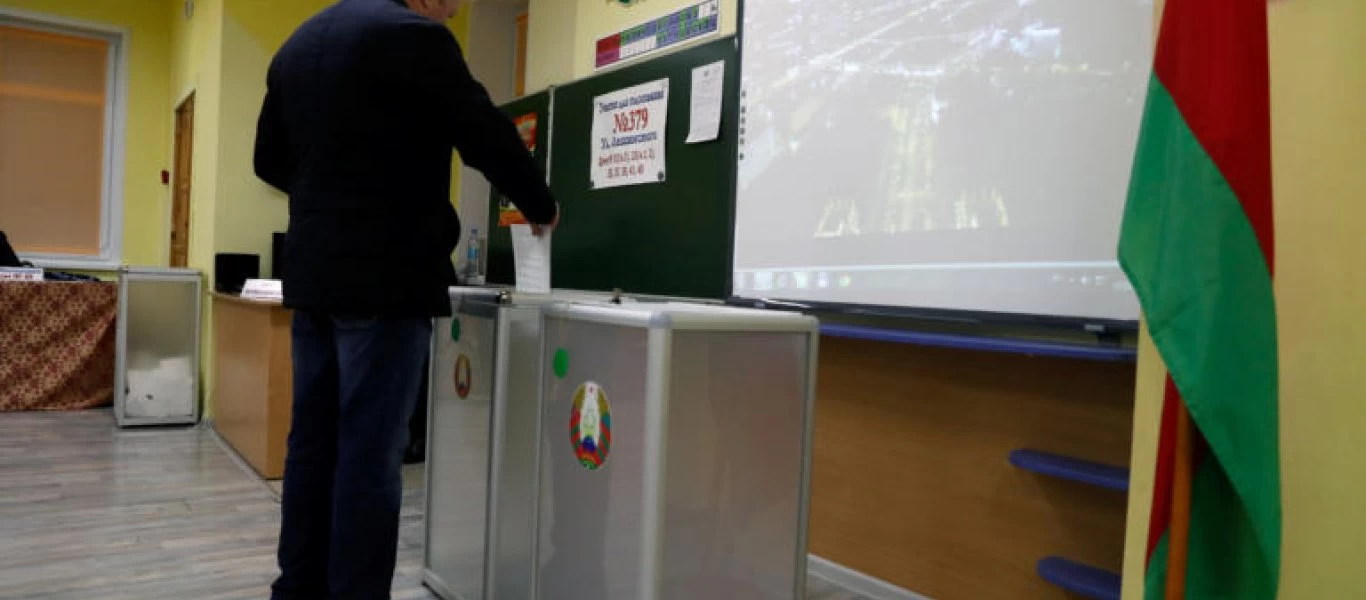 Άνοιξαν οι κάλπες για τις βουλευτικές εκλογές στη Λευκορωσία
